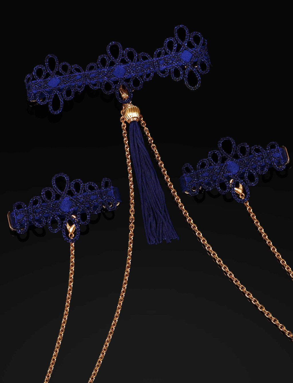 Mariana Choker and Cuffs Set